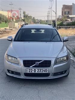 فولفو V70